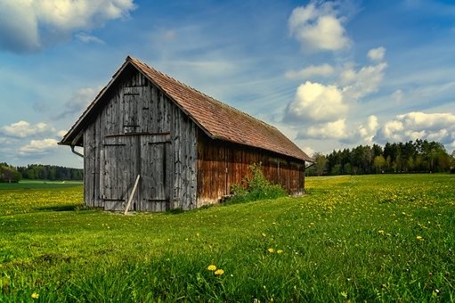 Early Barn Style Siding board and batten
